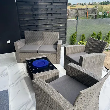 Cyprian De Lux Z Ogrodem Appartement