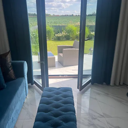 Apartament Cyprian De Lux Z Ogrodem *